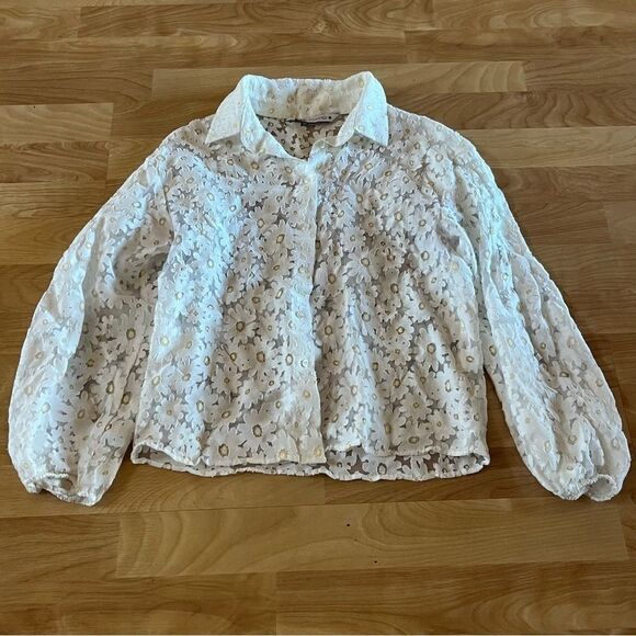 Women's Zara Daisy Cream Button Down Top - Picture 2 of 6